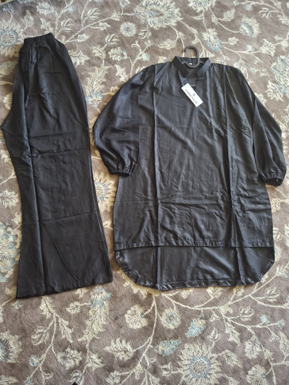 NWT Hamna Kalim 2-Piece Shiny Cotton Set – Black – Size Large
​